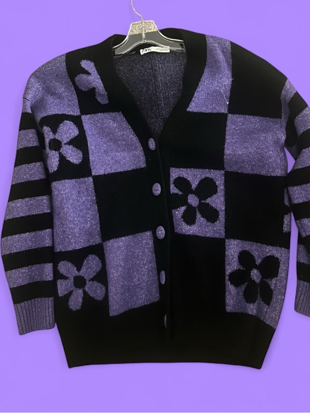 ZARA  Floral Button Cardigan in Purple and Black